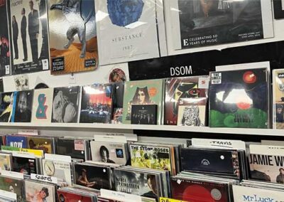 Logo & campaign design for a record store